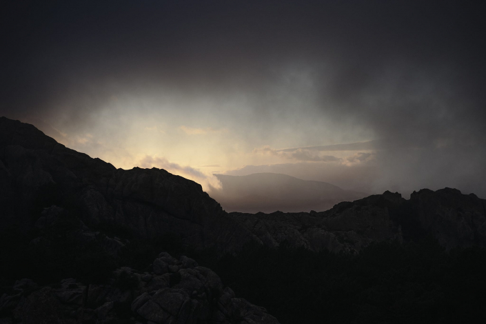 Mood_SS23_SilvanoZeiter_Corsica_2586_EXP_2028-02-01