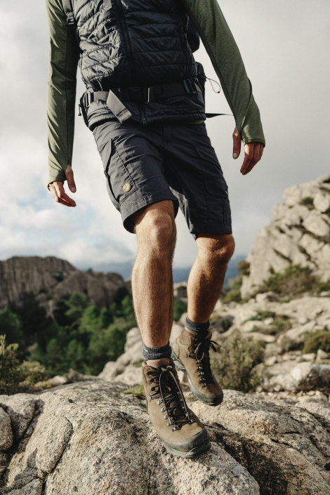 Mood_SS23_SilvanoZeiter_Corsica_3612_EXP_2028-02-01