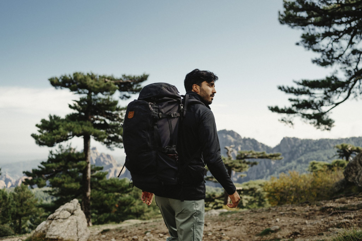 Mood_SS23_SilvanoZeiter_Corsica_3811_EXP_2028-02-01