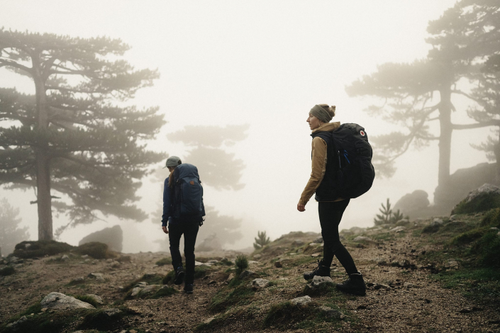 Mood_SS23_SilvanoZeiter_Corsica_9237_EXP_2028-02-01