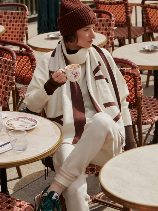 Varley-Chamonix-Gibson-2024-03