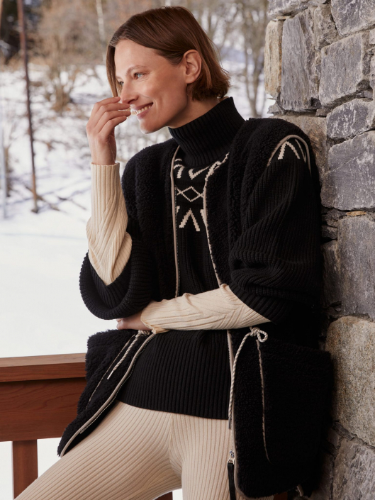 Varley-Chamonix-Gibson-2024-14